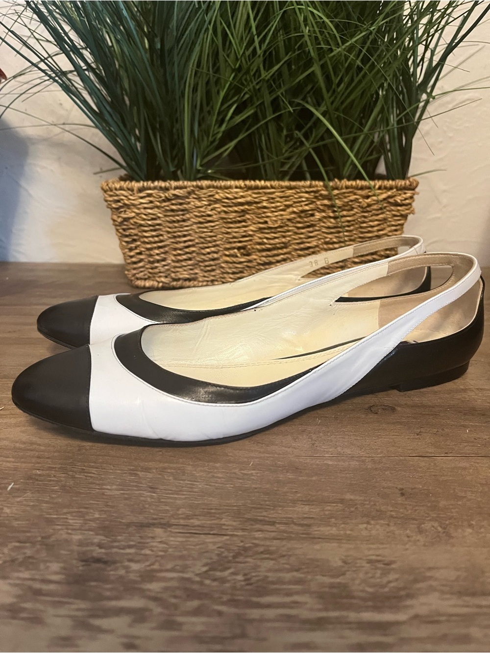 Authentic Ralph Lauren Vintage Purple Label Leather Ballet Flats